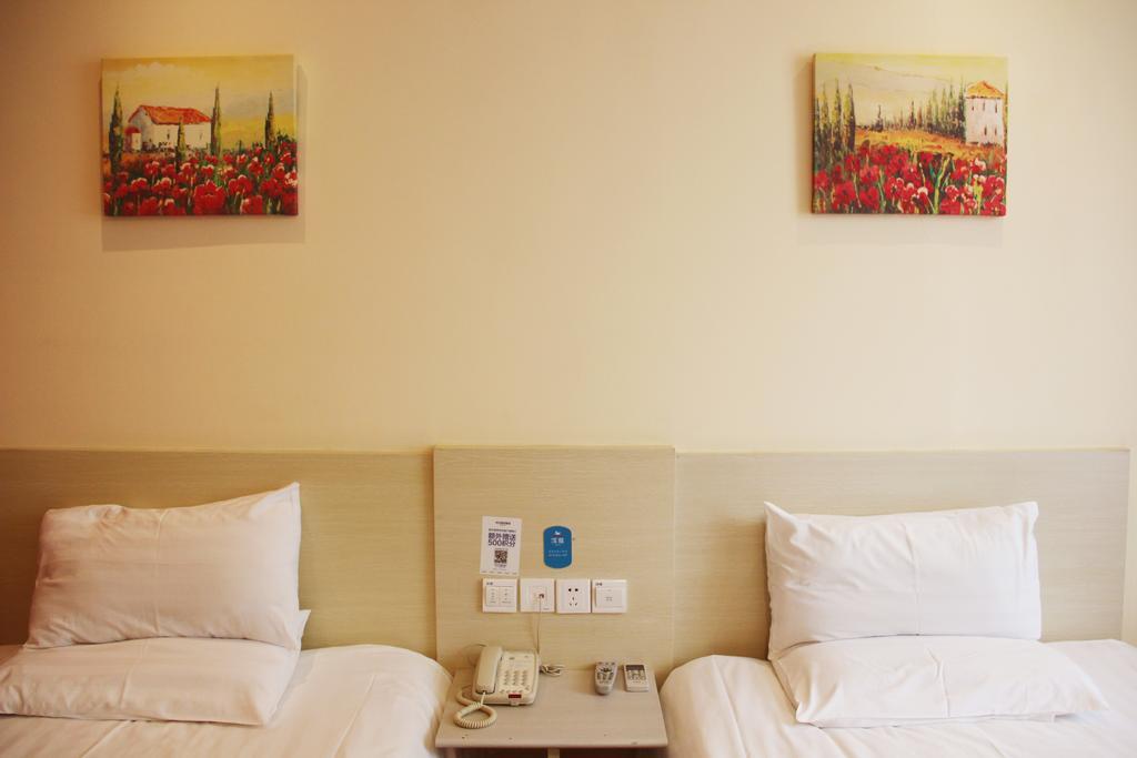 Hanting Hotel Shenyang Zhongshan Square Room photo